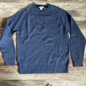 ⭐️3 FOR $15⭐️
Old navy sweater
